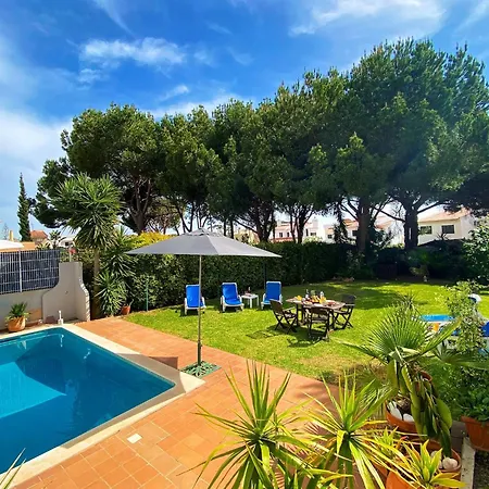 Sarah By Becherish *