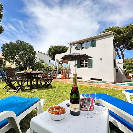 Villa Sarah By Becherish